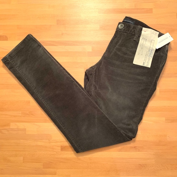 Banana Republic Women Skinny Stretch Low Rise Olive Green Corduroys Size 28 - Picture 1 of 14